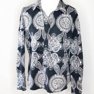 Tommy Hilfiger Paisley button, front shirt, size extra large, black and white
